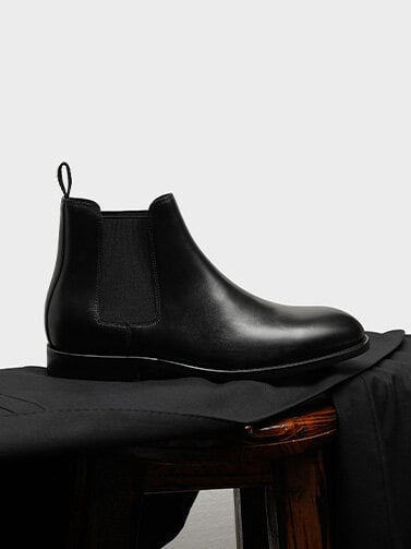 Svarta stiliga chelseaboots för herr