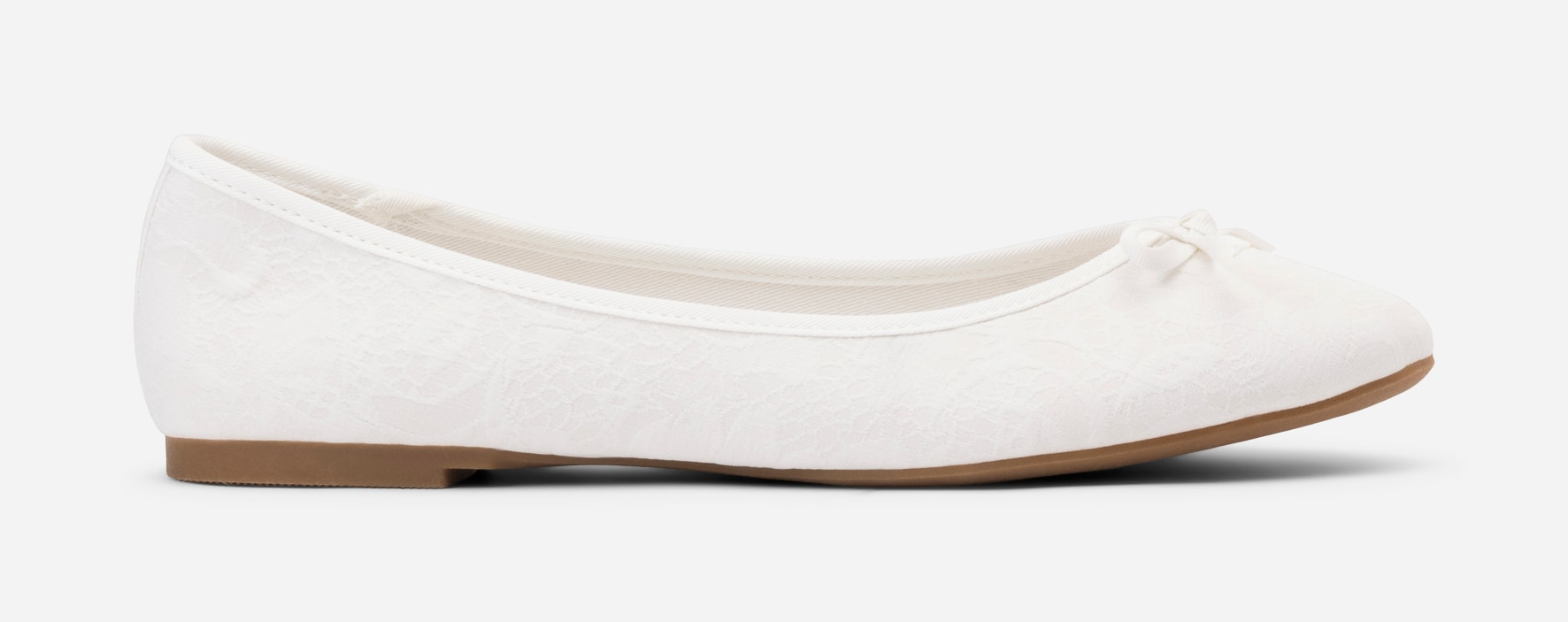 ATTITUDE, Ballerinaskor Vita