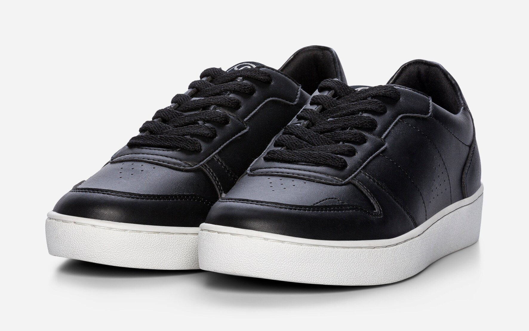 LINEAR, Sneakers Svarta