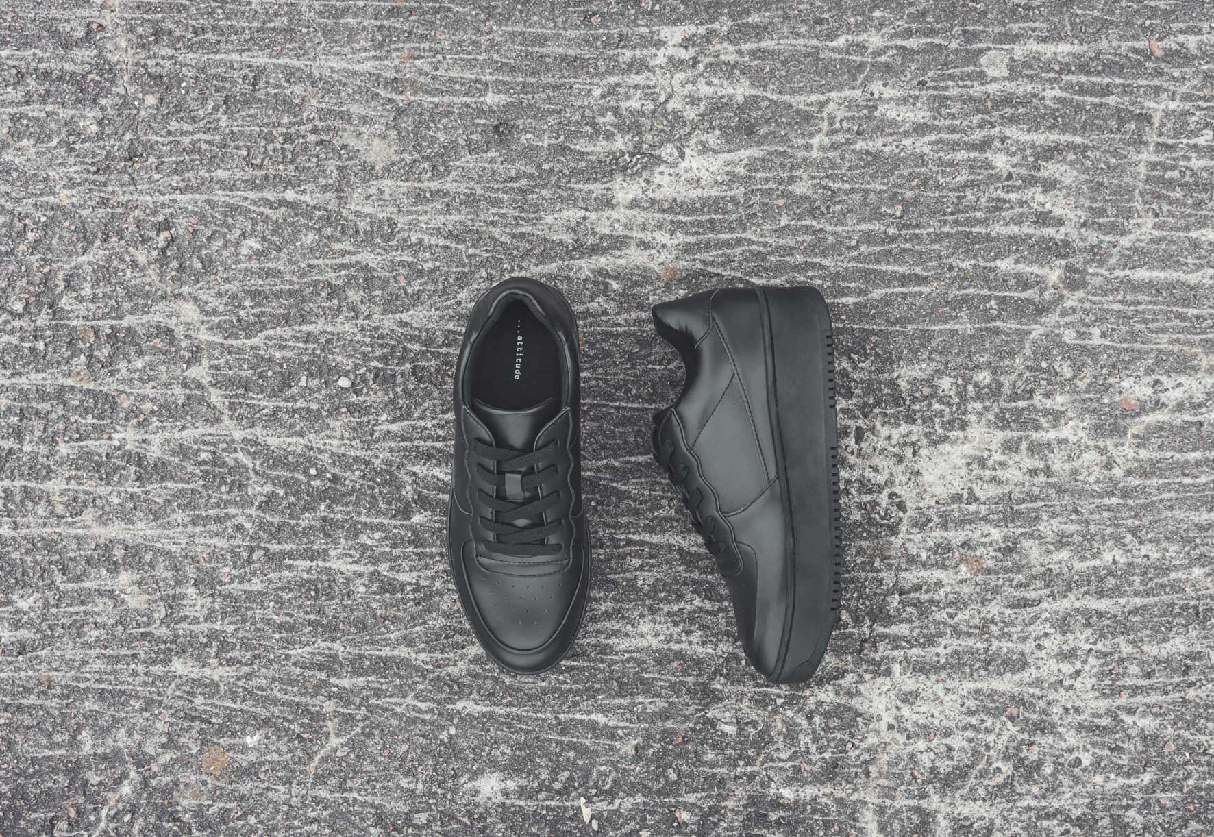 ATTITUDE, Sneakers Svarta