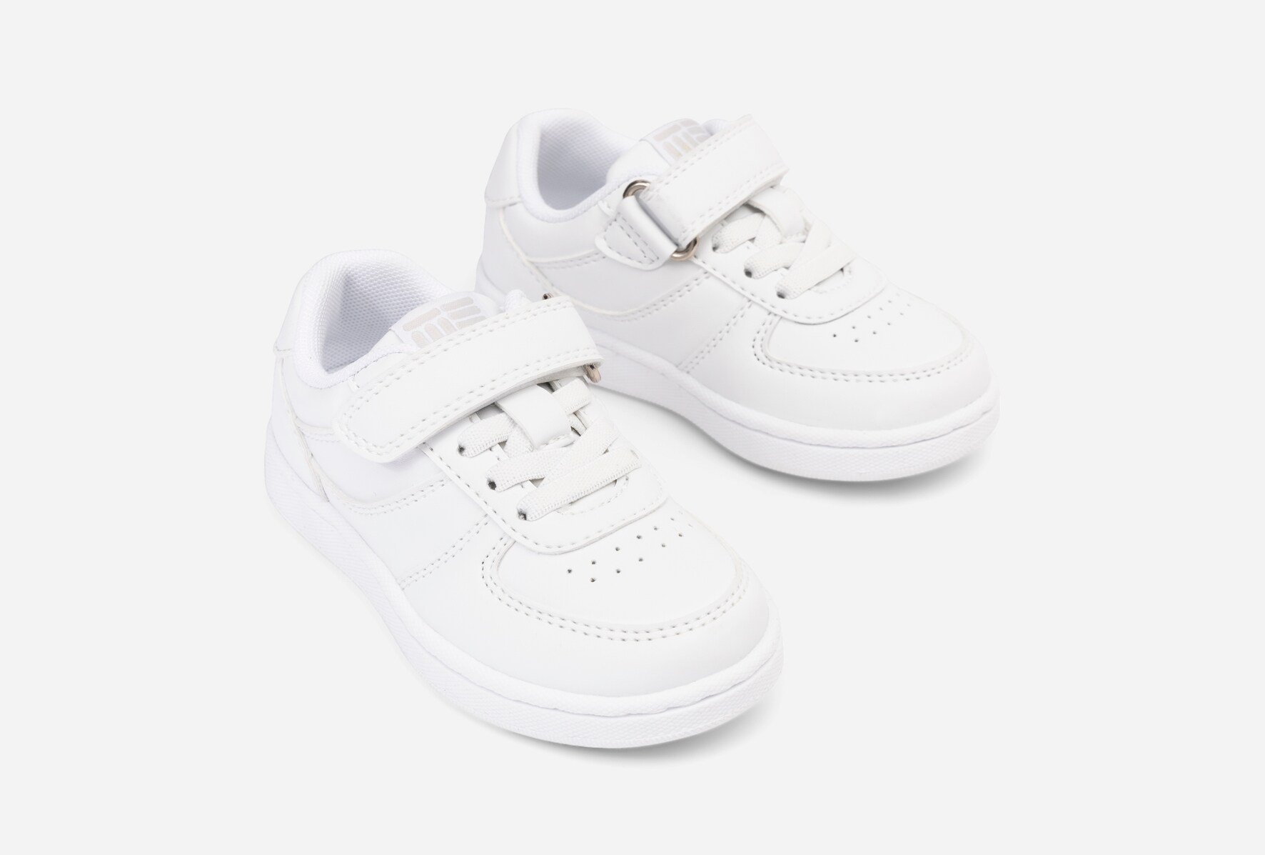 DINSKO, Sneakers Vita