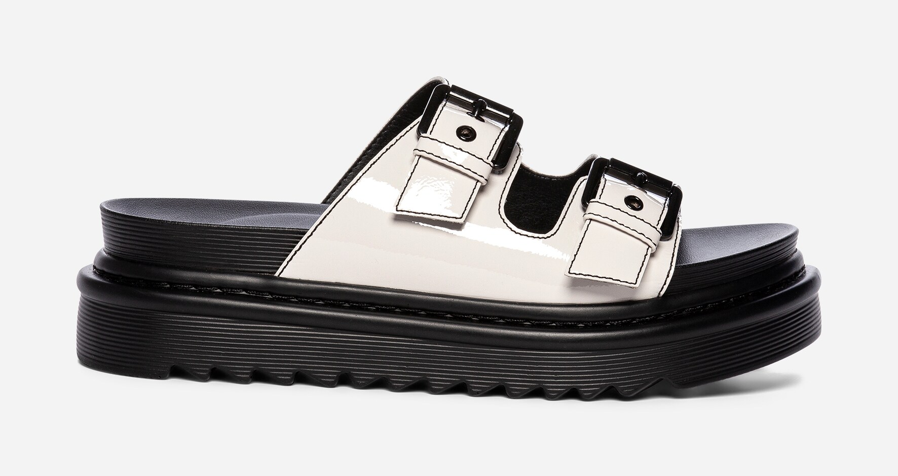 ATTITUDE, Sandaler Vita