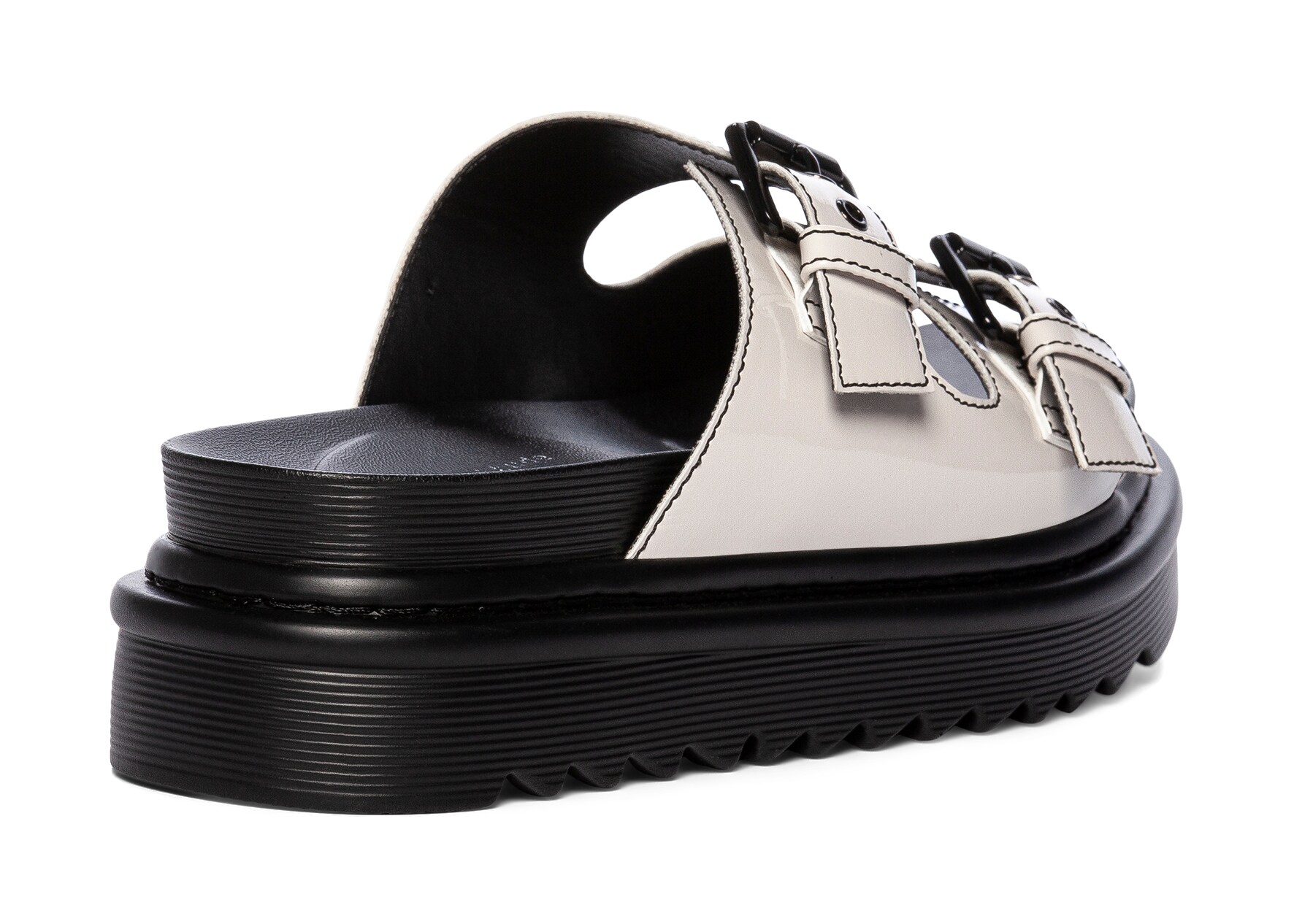 ATTITUDE, Sandaler Vita