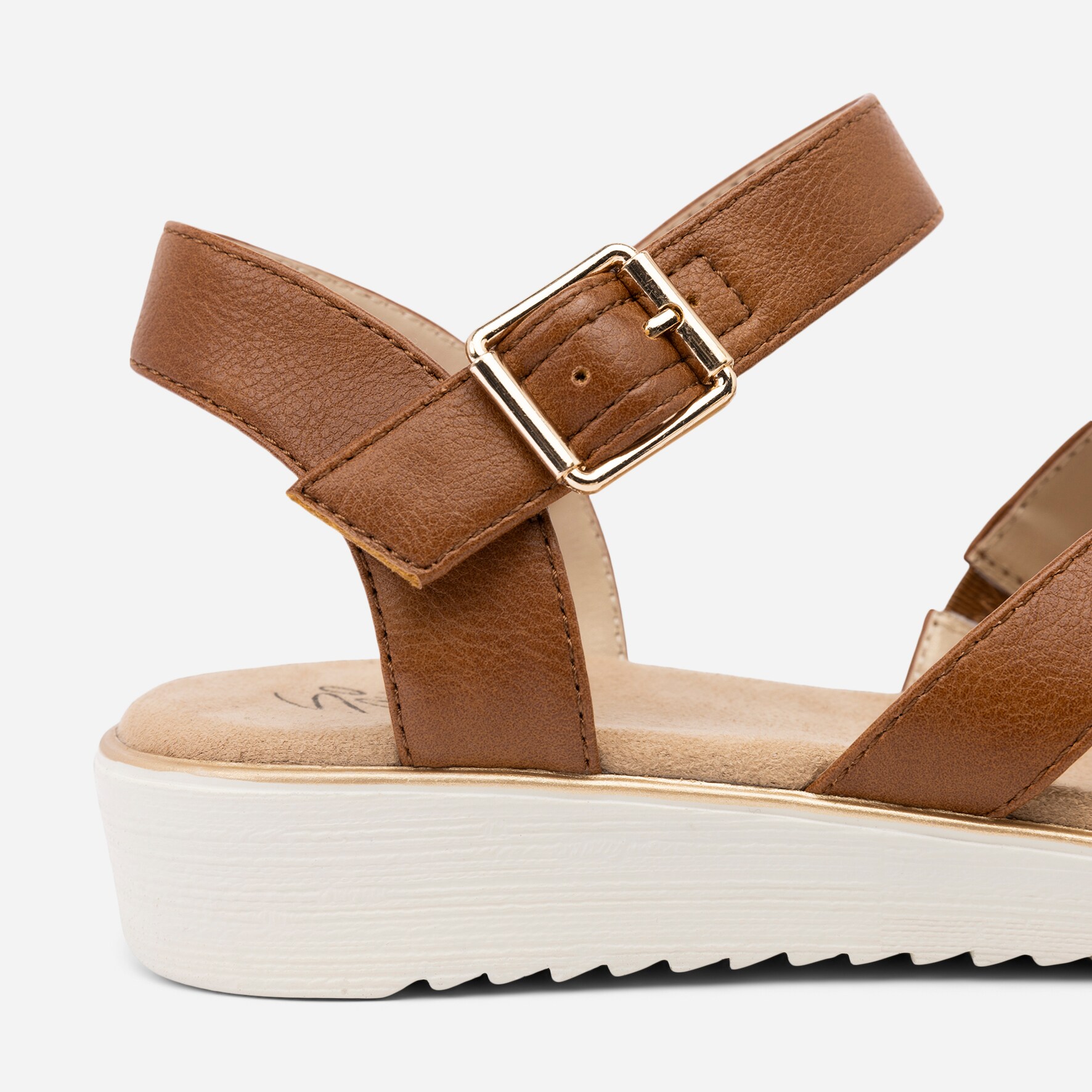 SO ALL, Sandaler Bruna