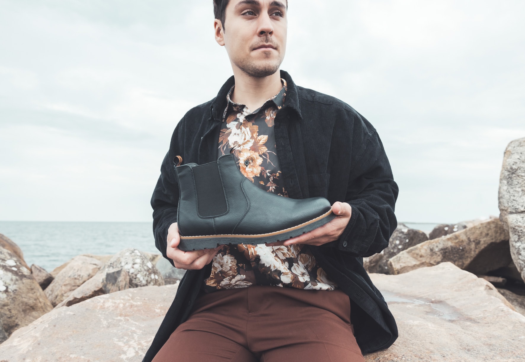 LINEAR, Boots Svarta