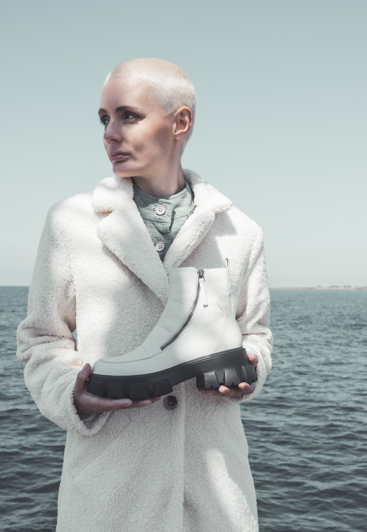 ATTITUDE, Boots Vita