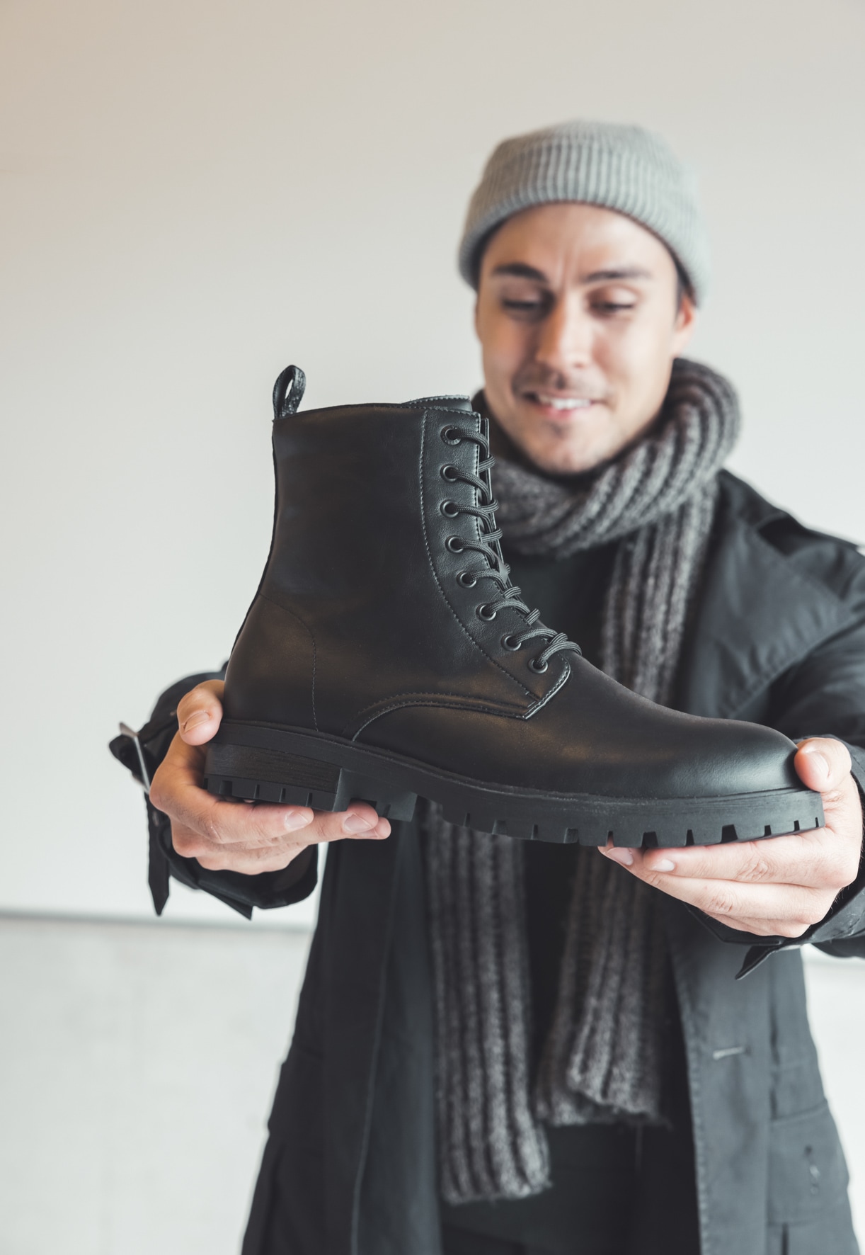 IGUASSU, Varmfodrade kängor Svarta