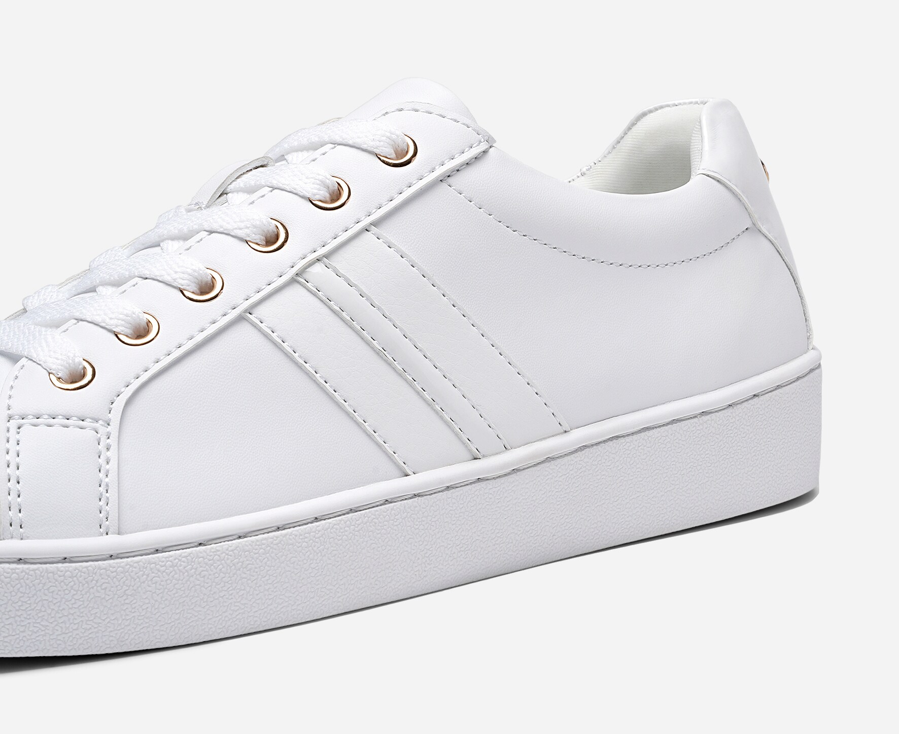 SO ALL, Sneakers Vita