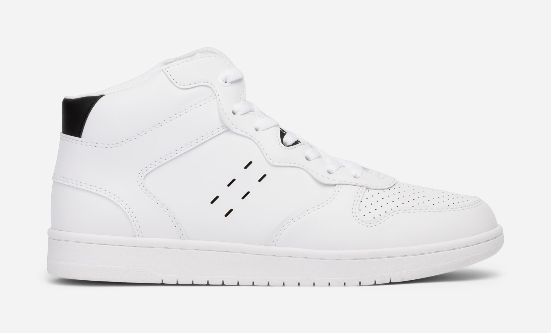 LINEAR, Sneakers Vita