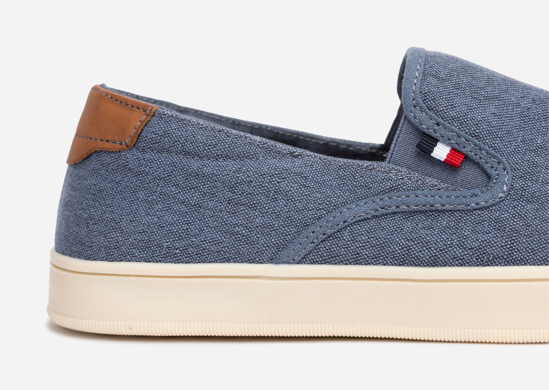 IGUASSU, Slip-on sneakers Blåa