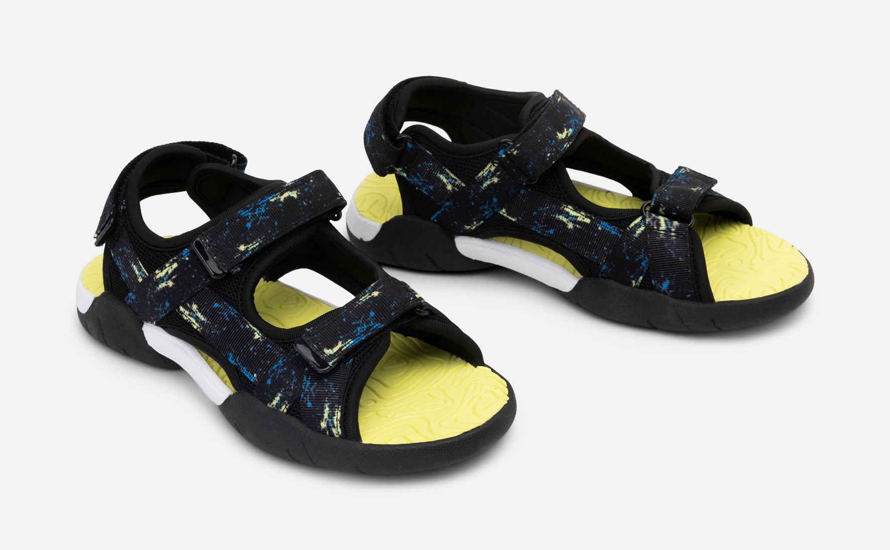 DINSKO, Sandaler Svarta