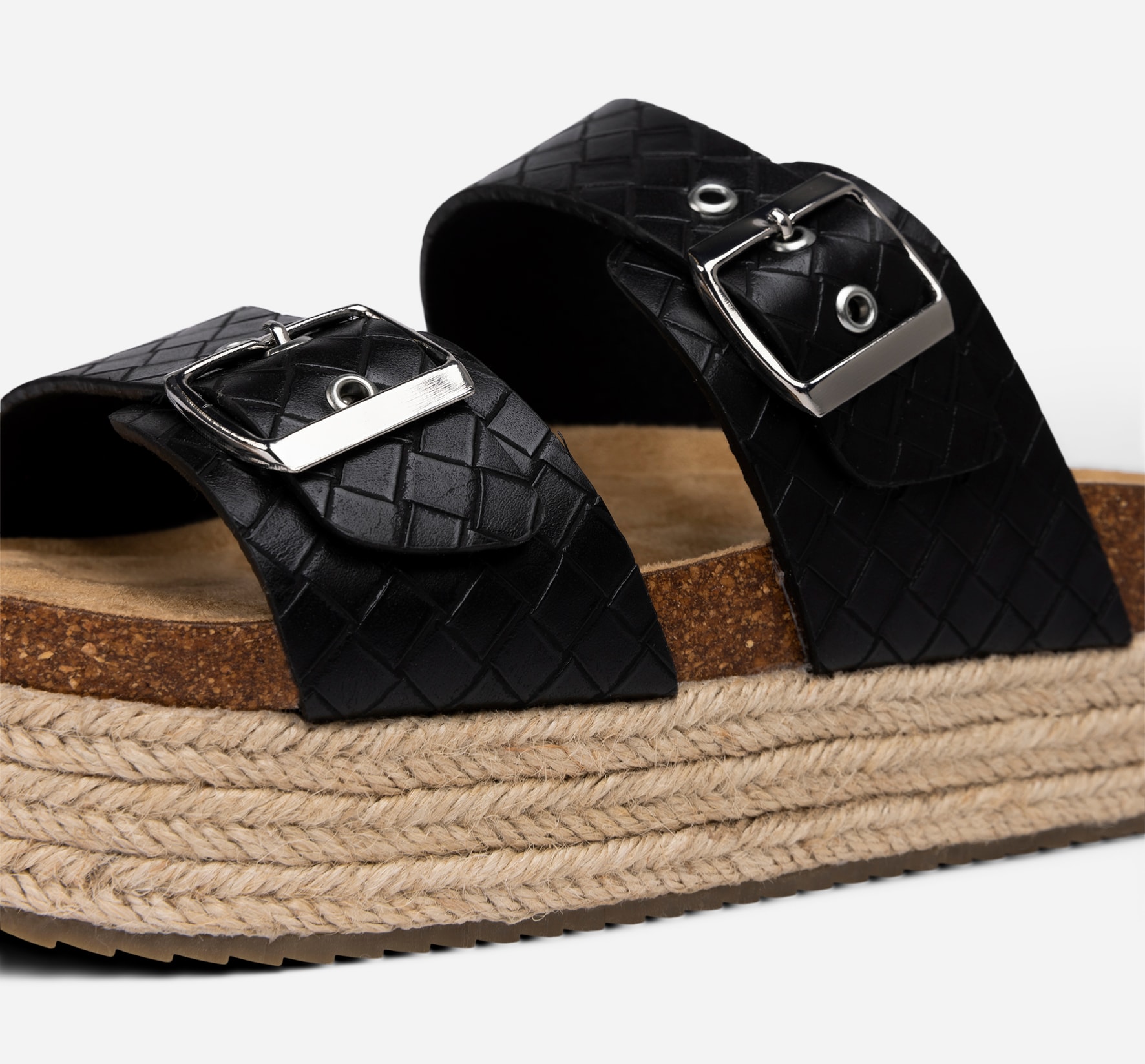 SO ALL, Sandaler med platåsula Svarta