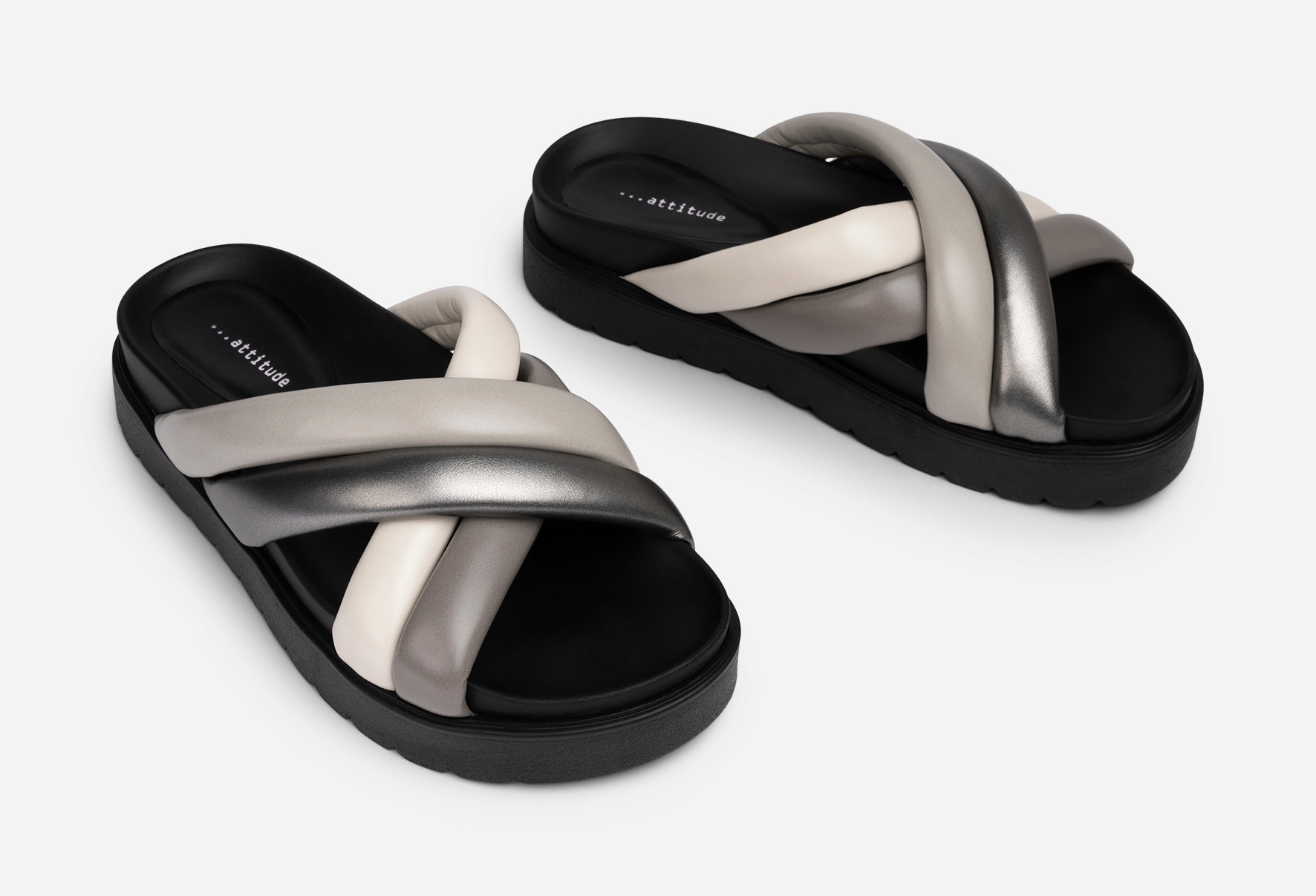 ATTITUDE, Sandaler med remmar Svarta