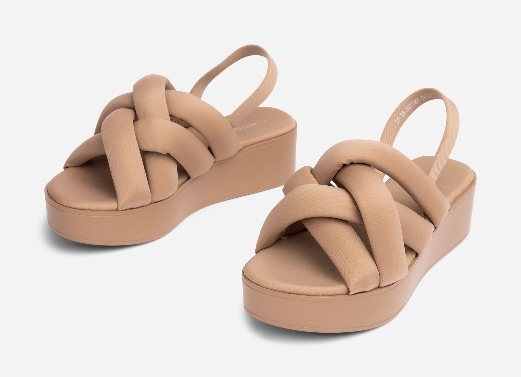 ATTITUDE, Sandaletter med remmar Bruna