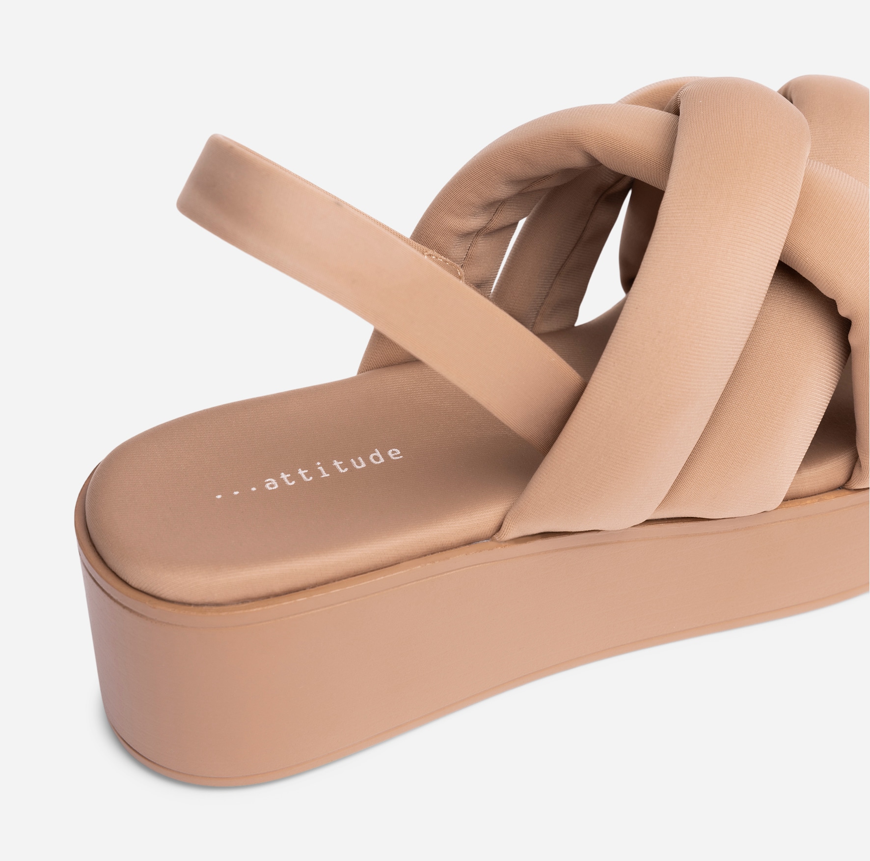 ATTITUDE, Sandaletter med remmar Bruna