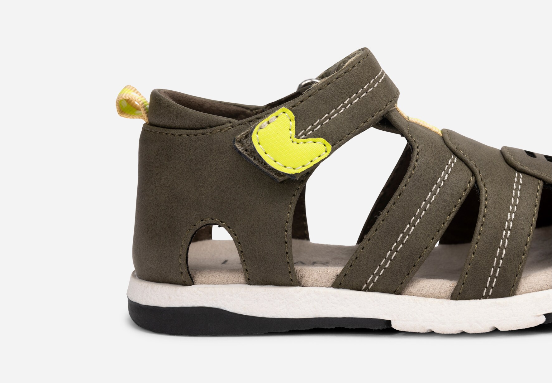 LINEAR, Sandaler Gröna