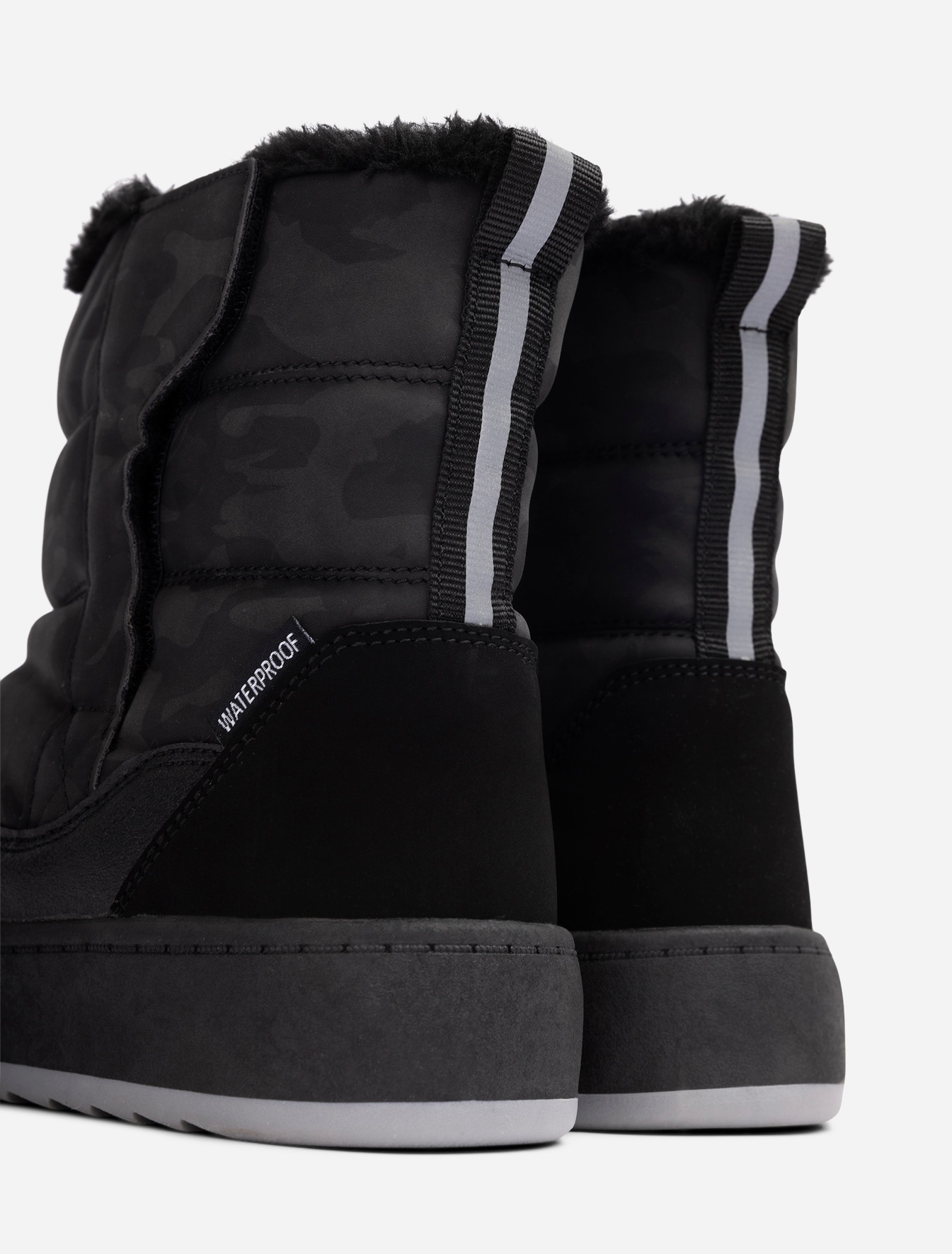 DINSKO, Varmfodrade boots, waterproof Svarta