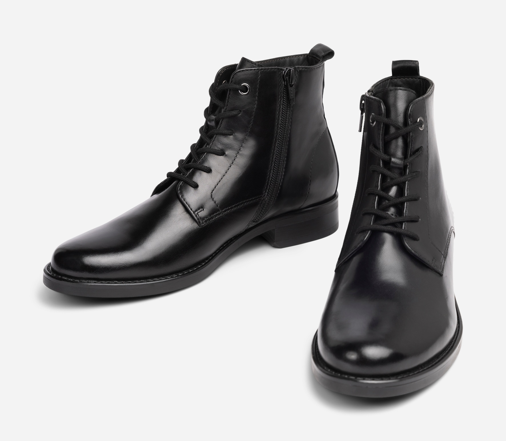 PACE, Kängor Svarta