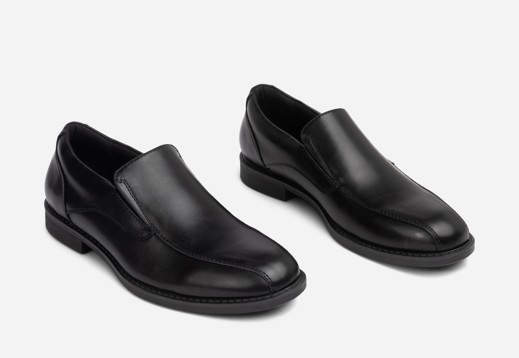 IGUASSU, Loafers Svarta