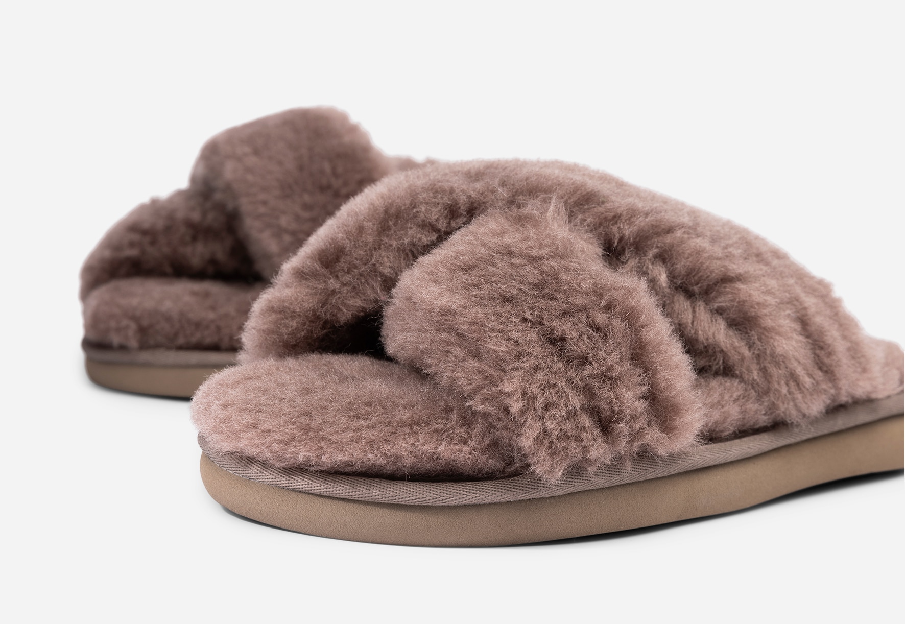 LINEAR, Ulltofflor Beigea