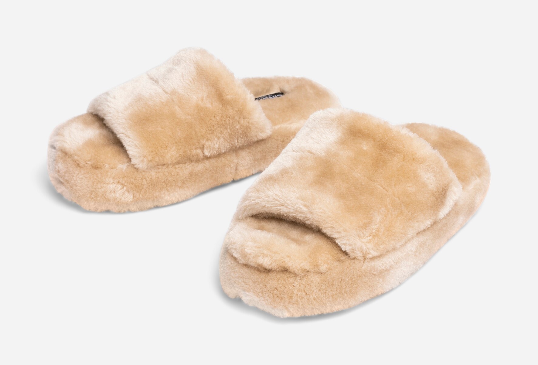 LINEAR, Tofflor Beigea