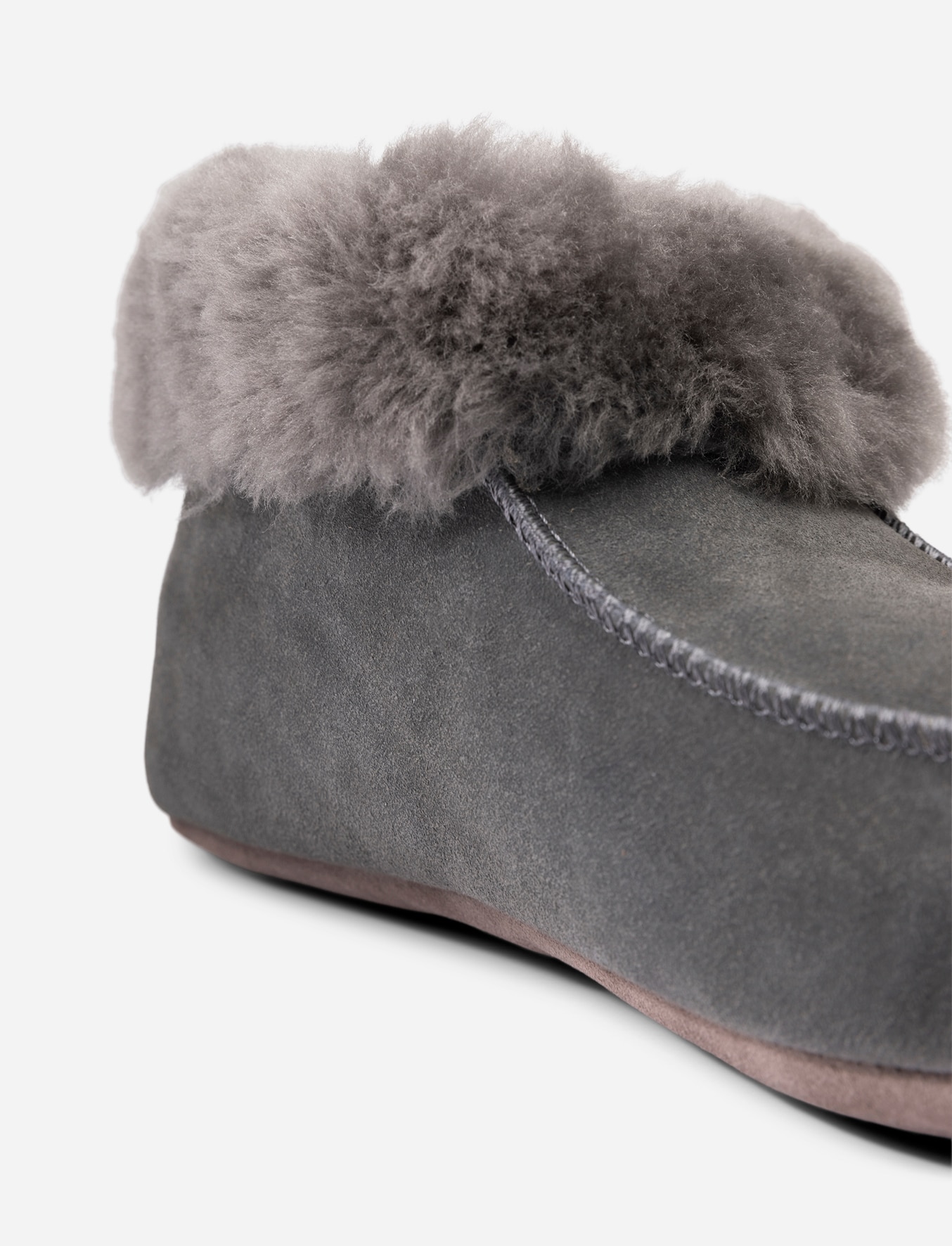 LINEAR, Tofflor Gråa