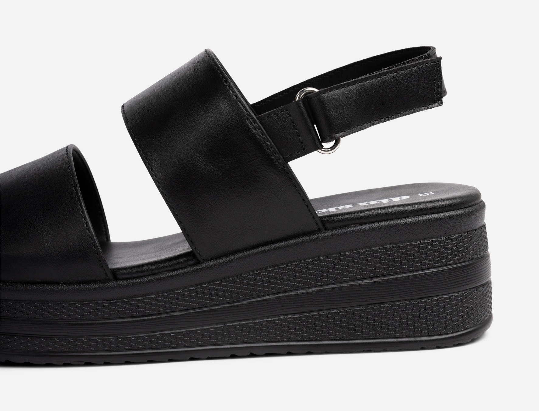 DINSKO, Sandaler Svarta