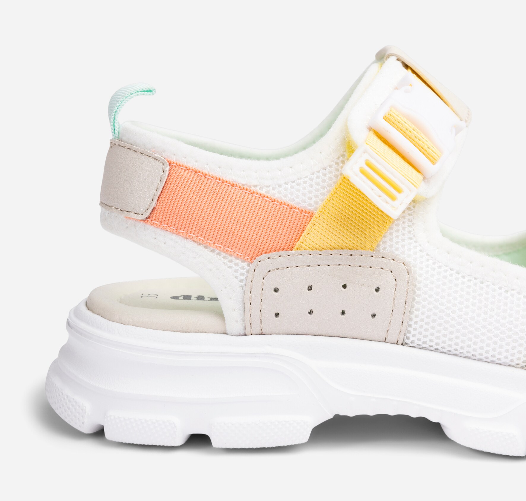 DINSKO, Sandaler Vita