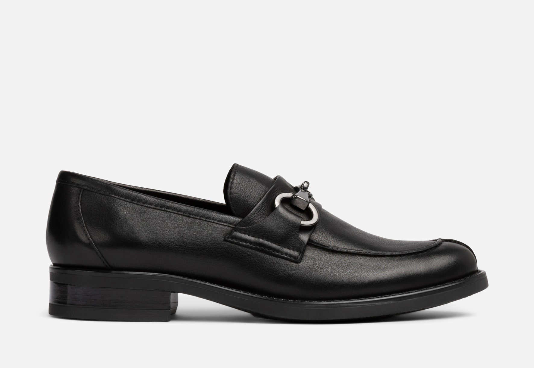 PACE, Loafers med spänne Svarta