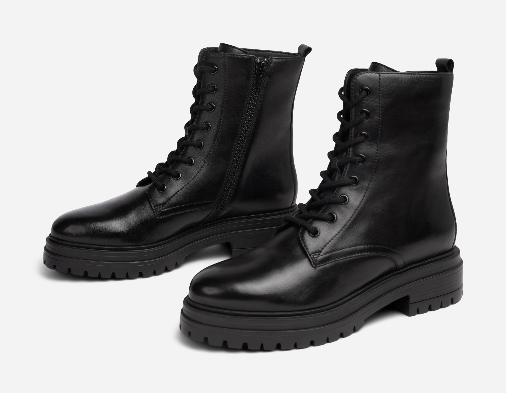 PACE, Kängor Svarta