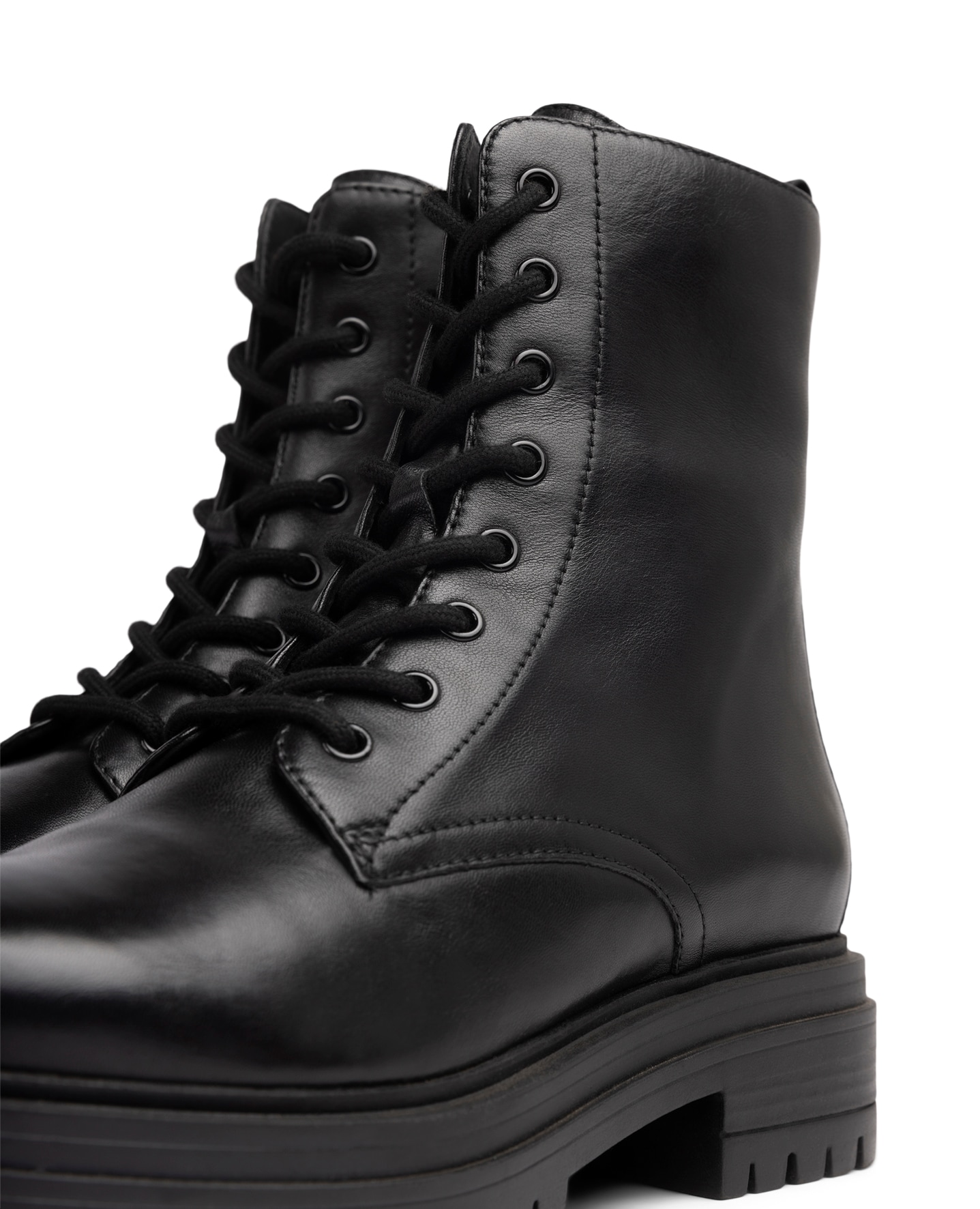 PACE, Kängor Svarta