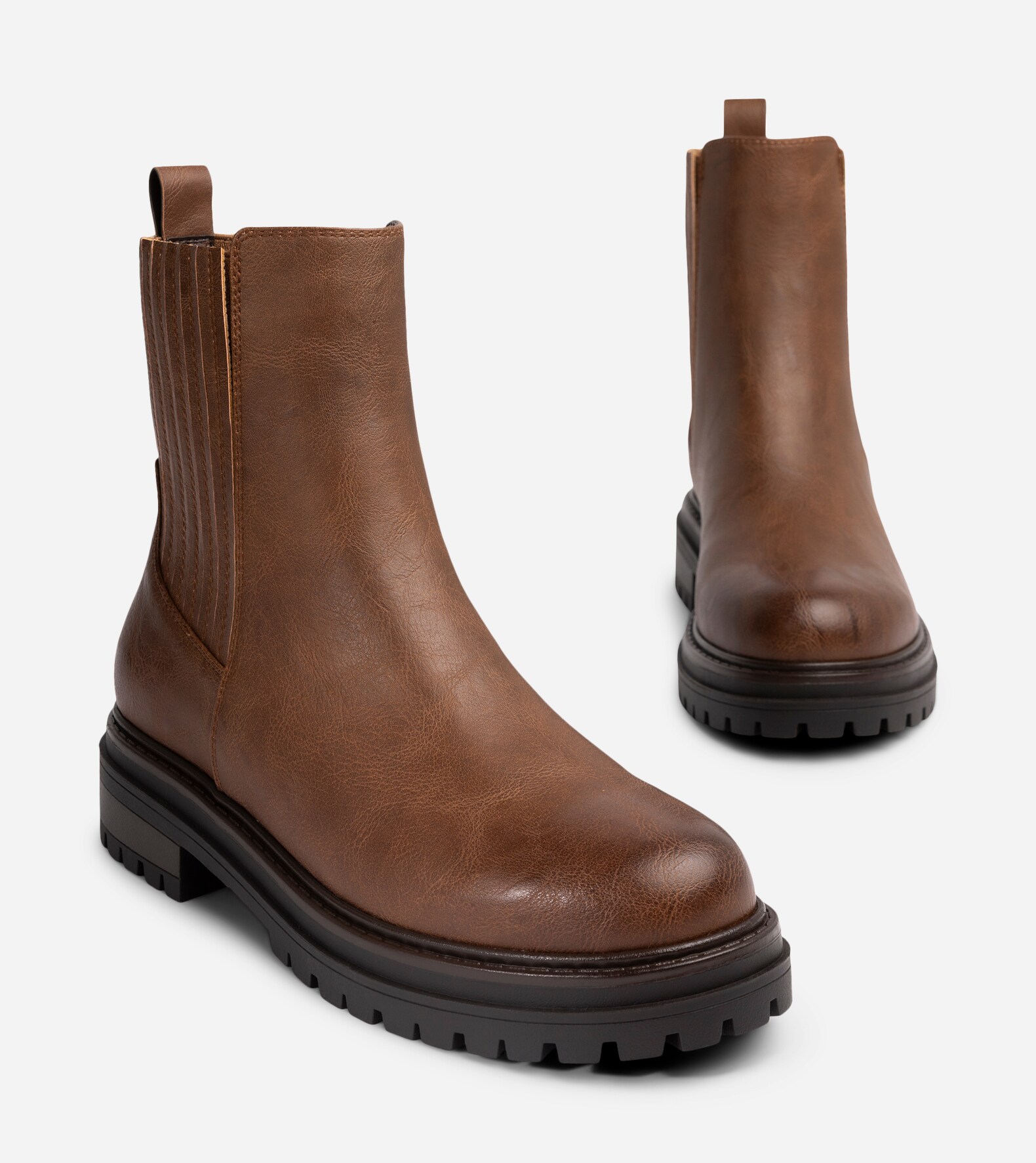 XIT, Chelseaboots Bruna