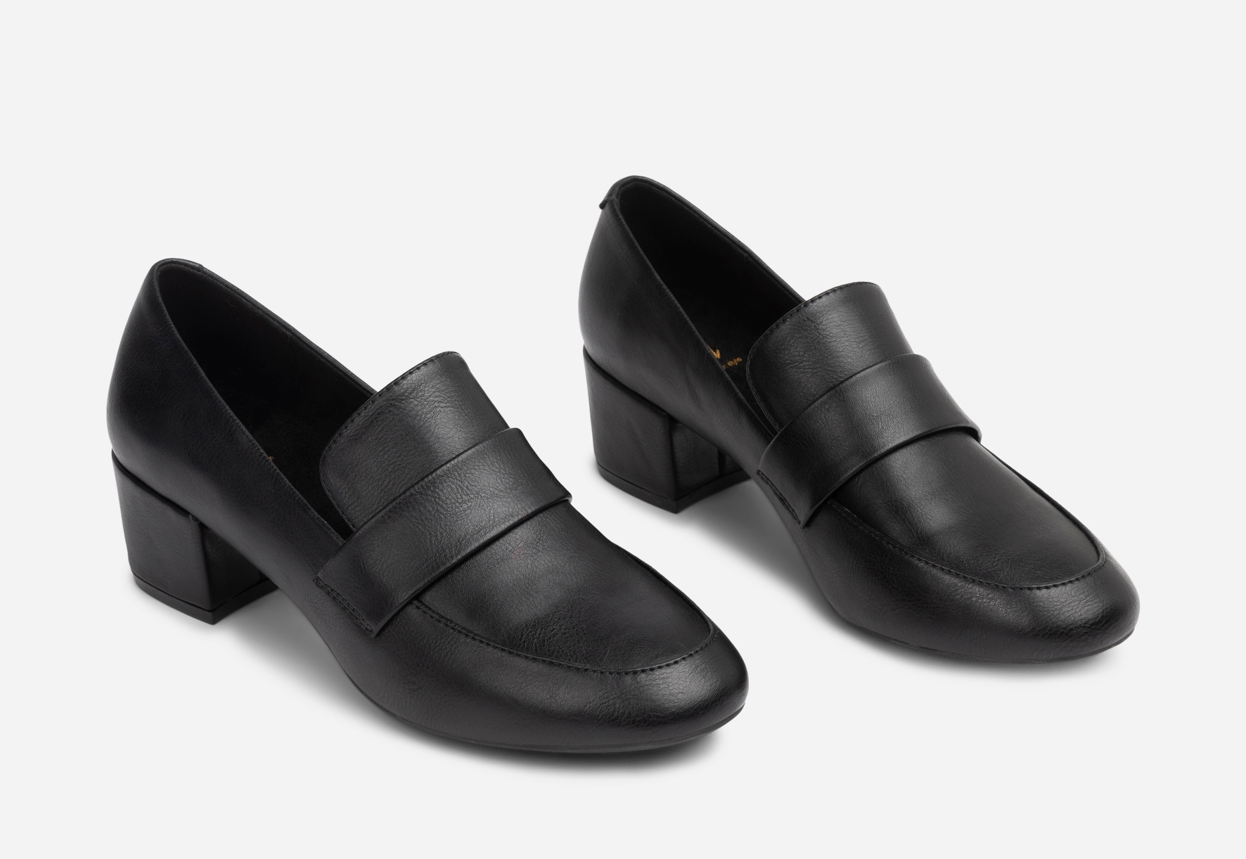 SO ALL, Loafers på klack Svarta