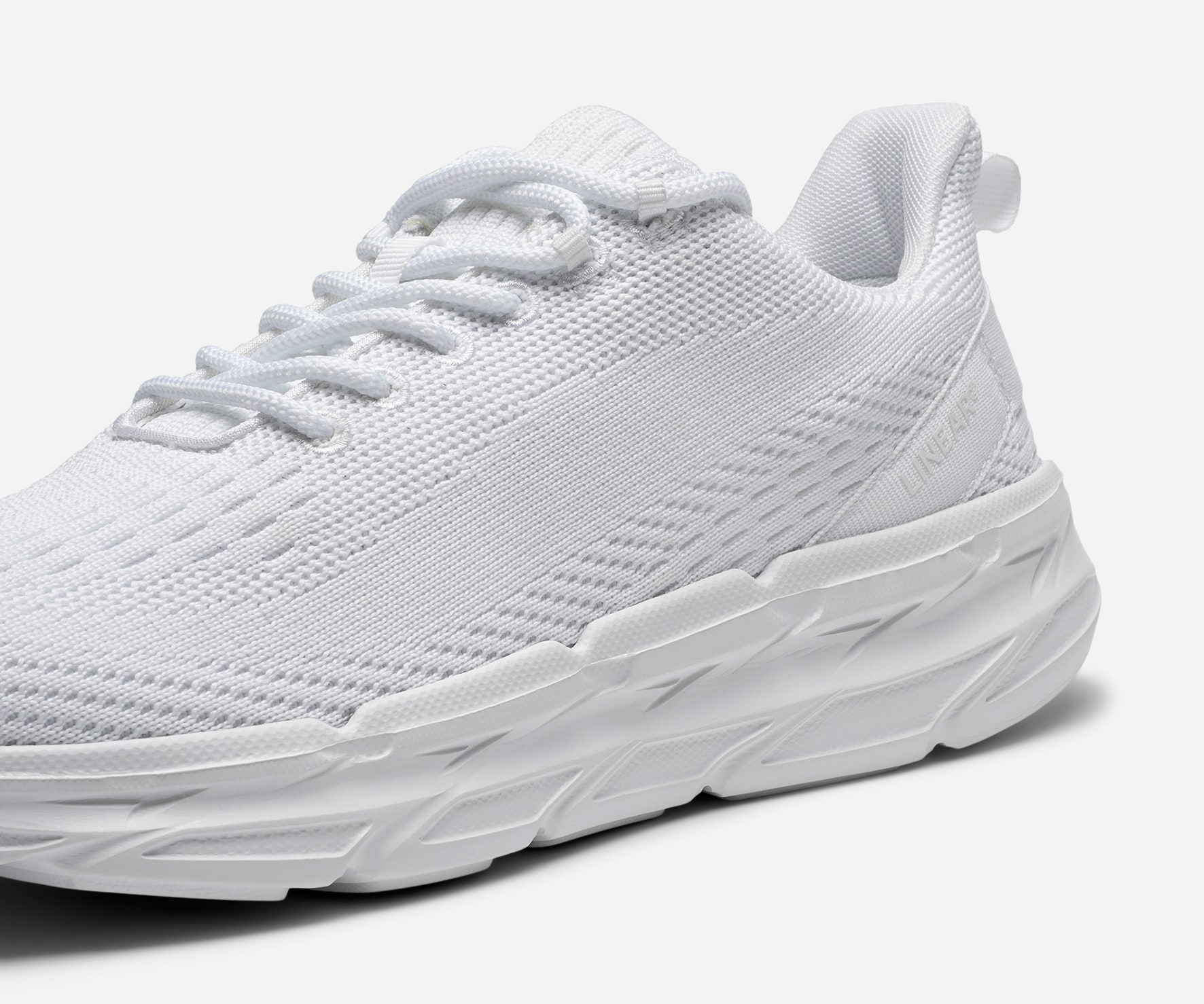 LINEAR, Sneakers Vita