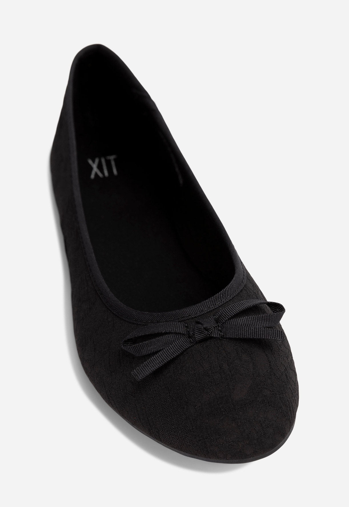 ATTITUDE, Ballerinaskor Svarta