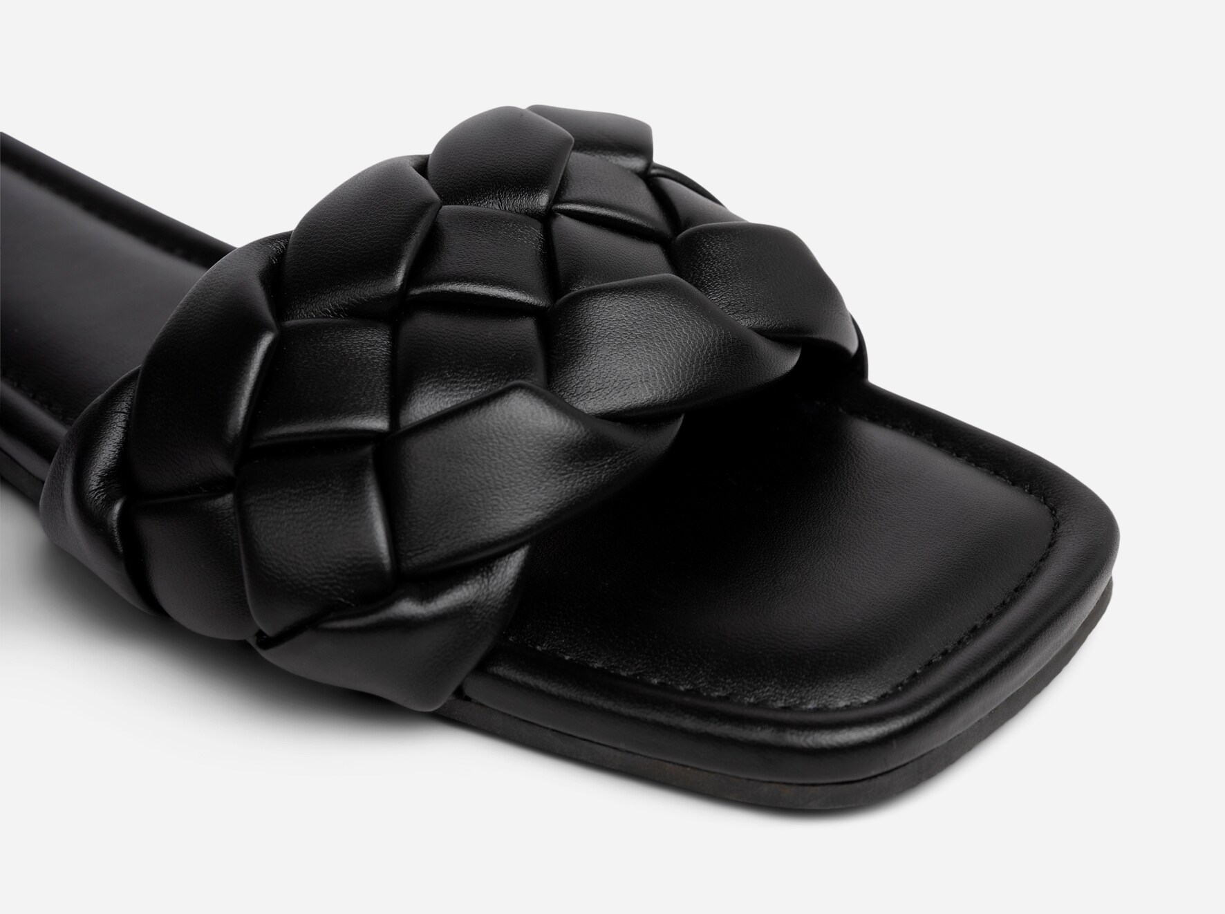 XIT, Sandaler Svarta