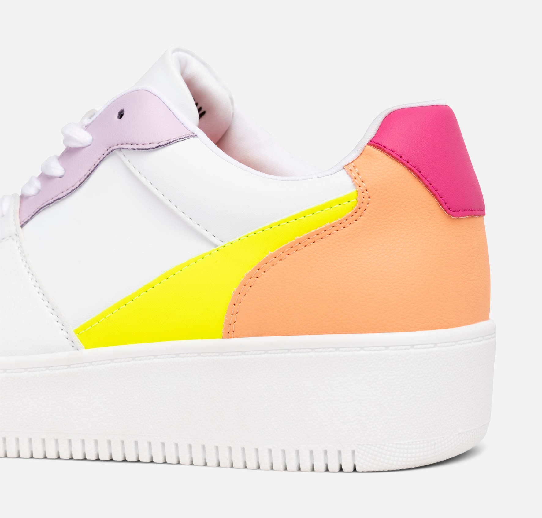 XIT, Sneakers Vita