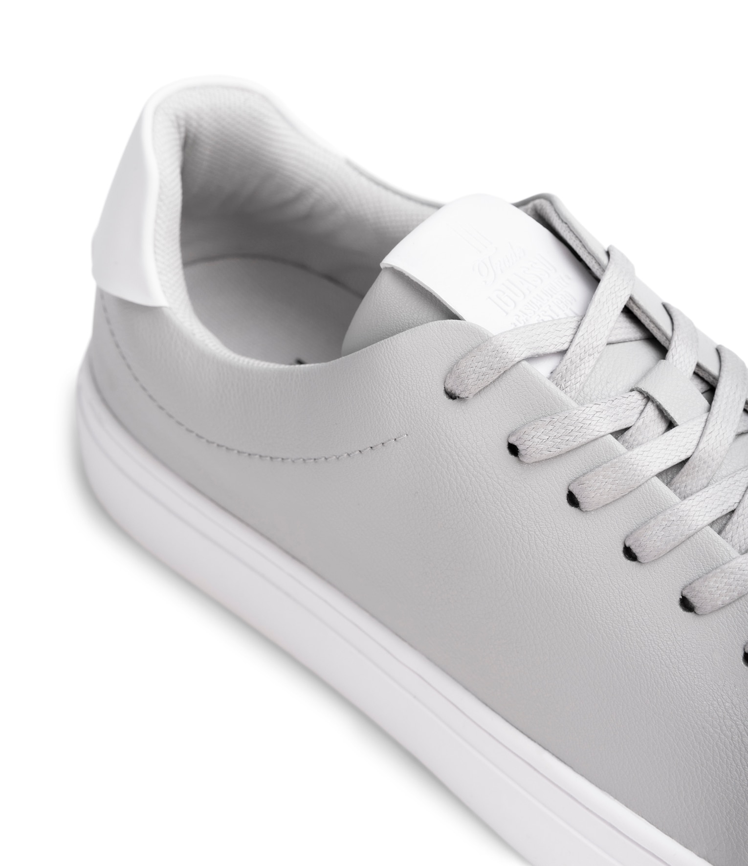 IGUASSU, Sneakers Gråa