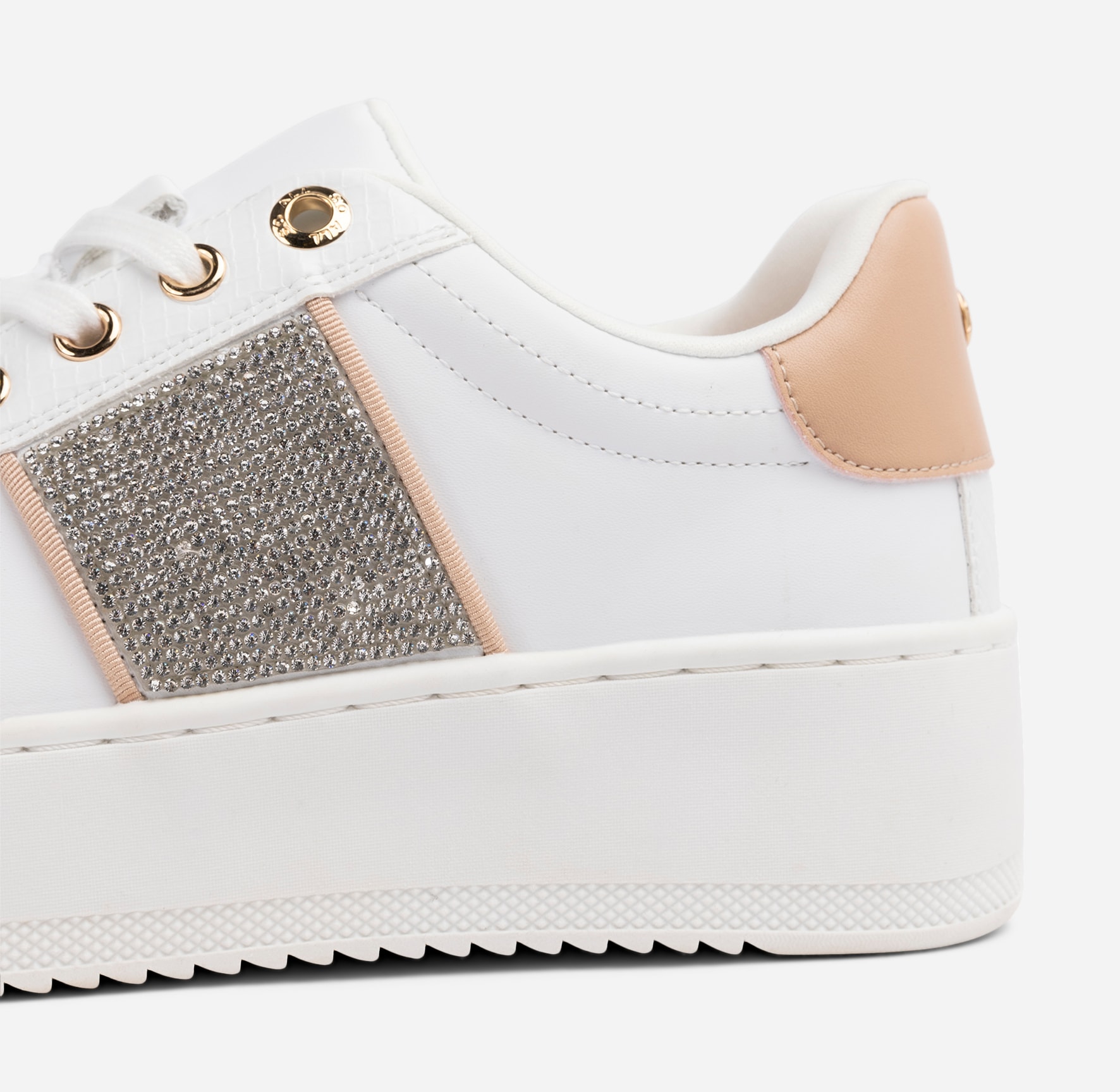 SO ALL, Sneakers Vita