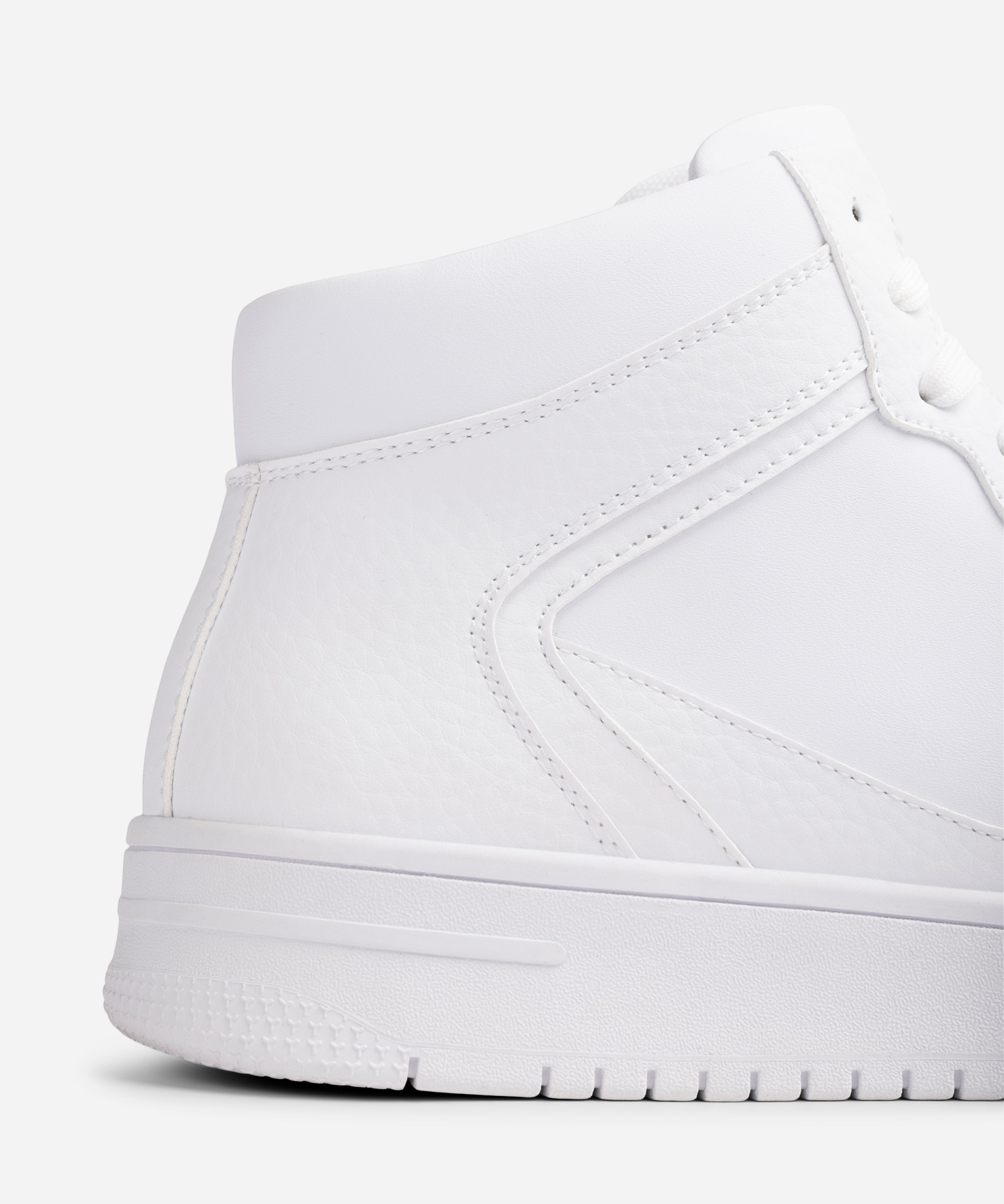 LINEAR, Sneakers Vita