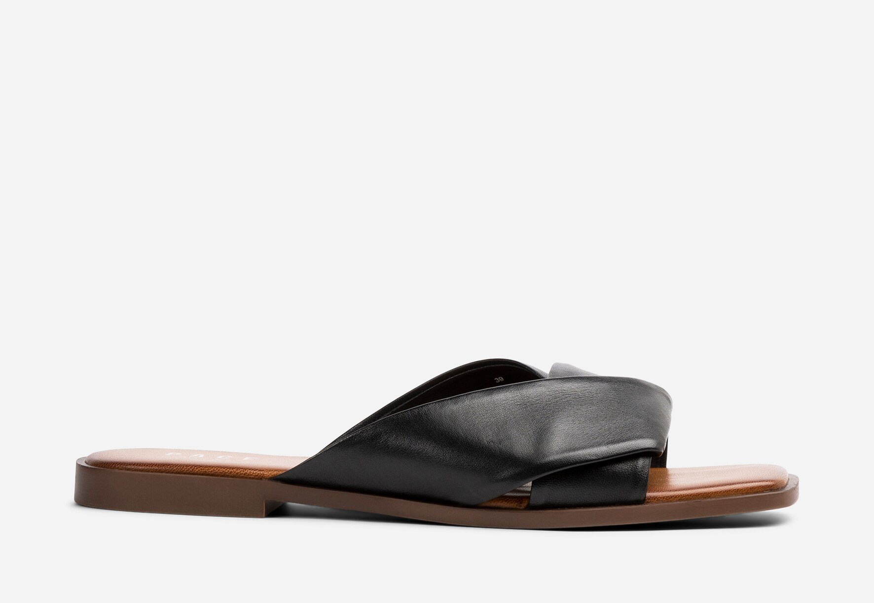 PACE, Sandaler Svarta