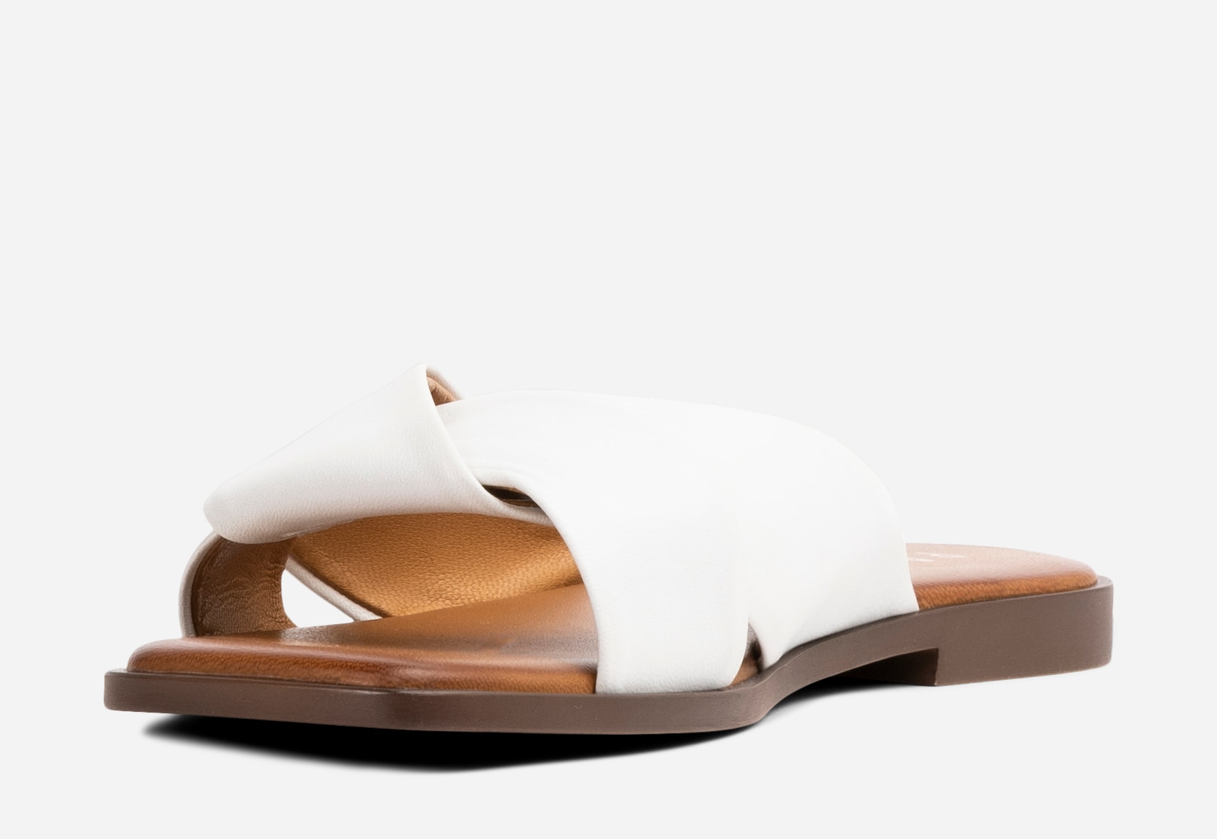 PACE, Sandaler Vita