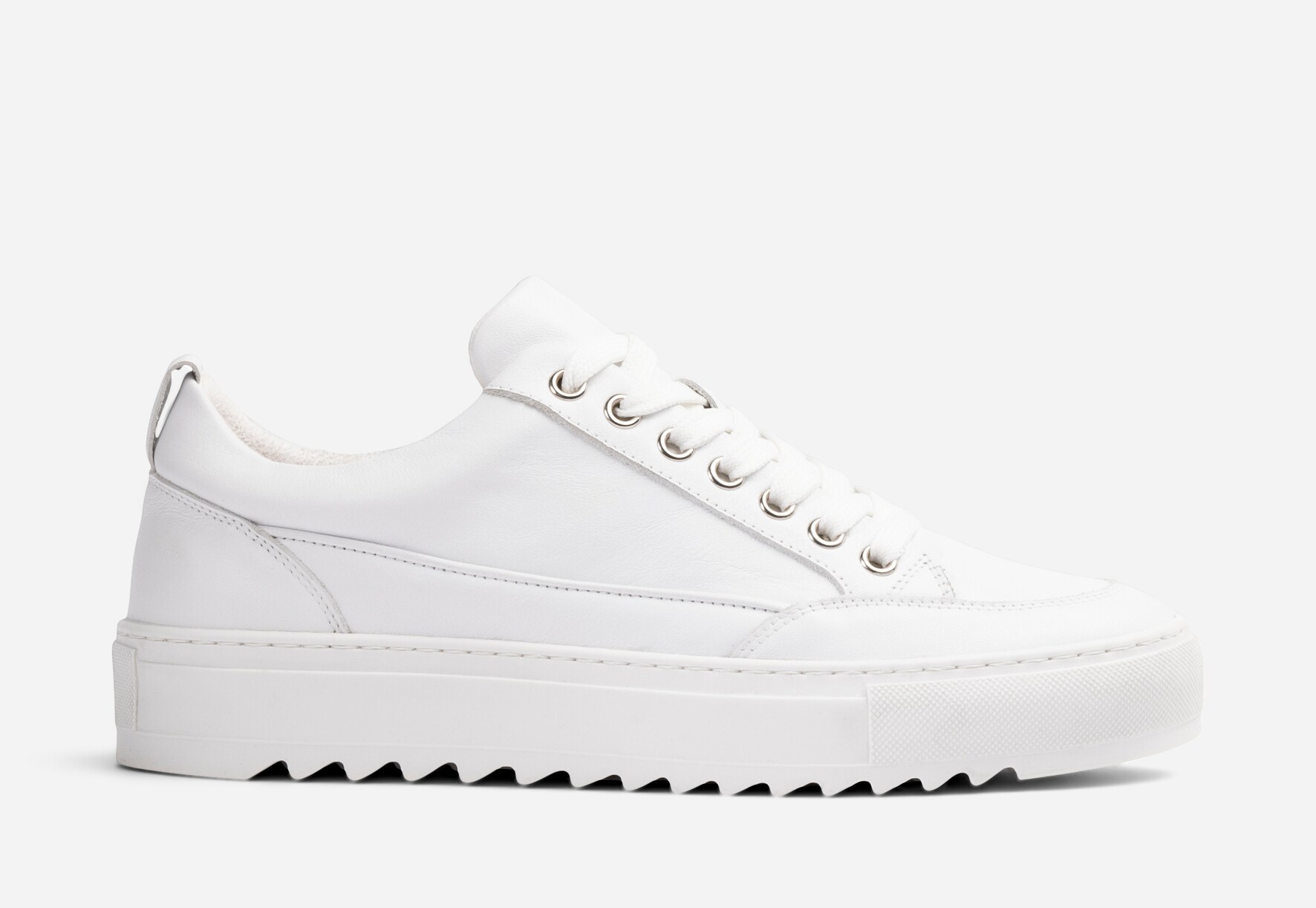 PACE, Sneakers Vita