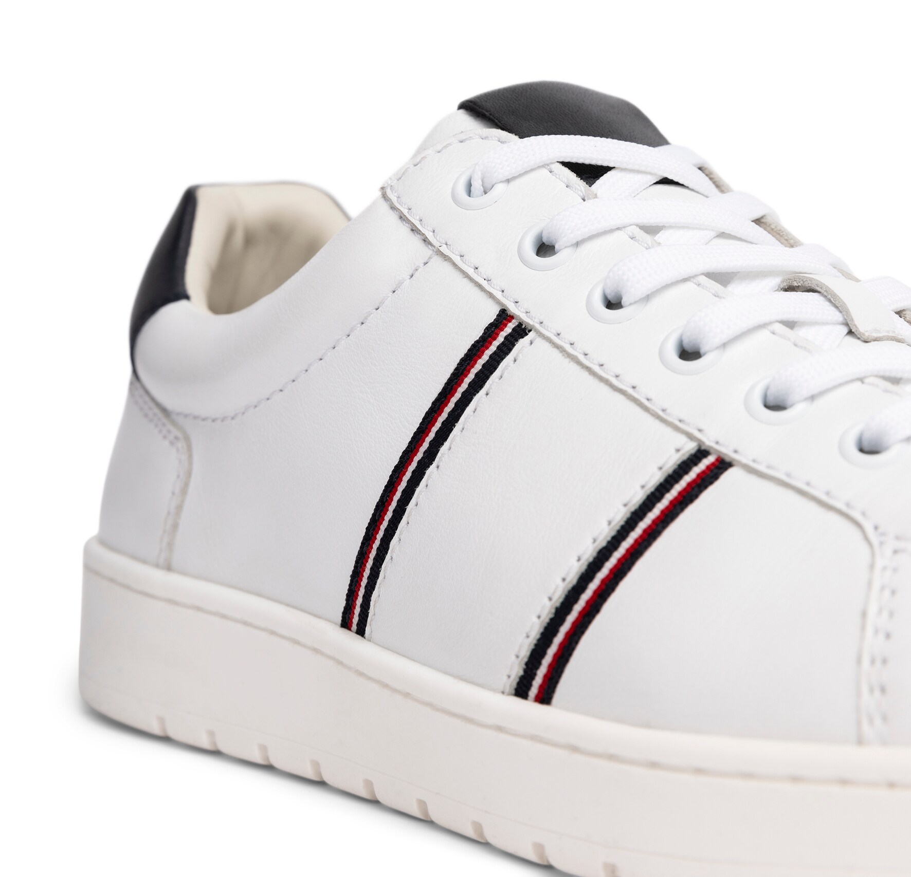 PACE, Sneakers Vita
