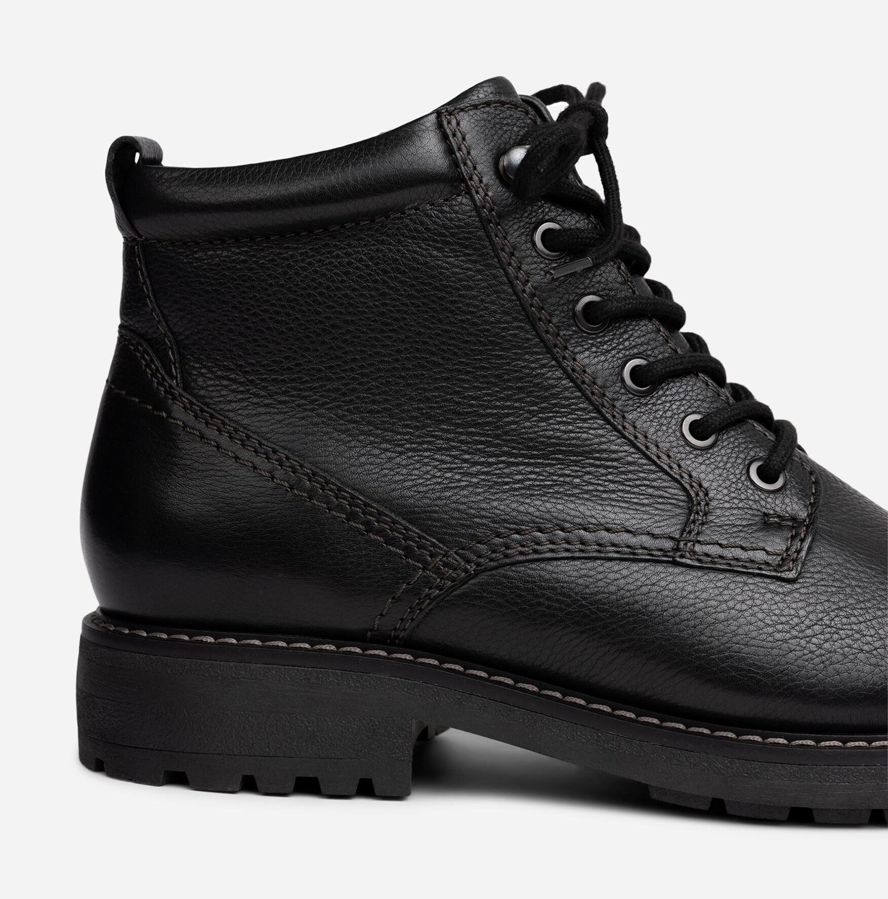 PACE, Varmfodrade kängor med dragkedja Svarta