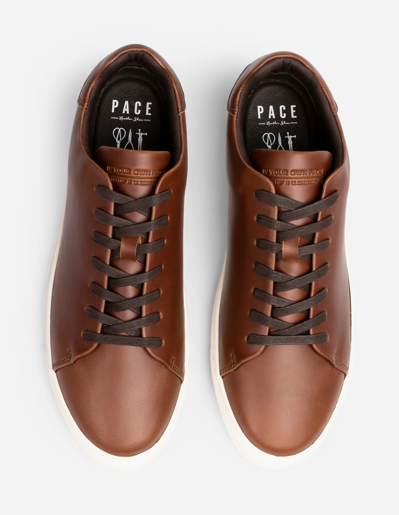 PACE, Sneakers Bruna