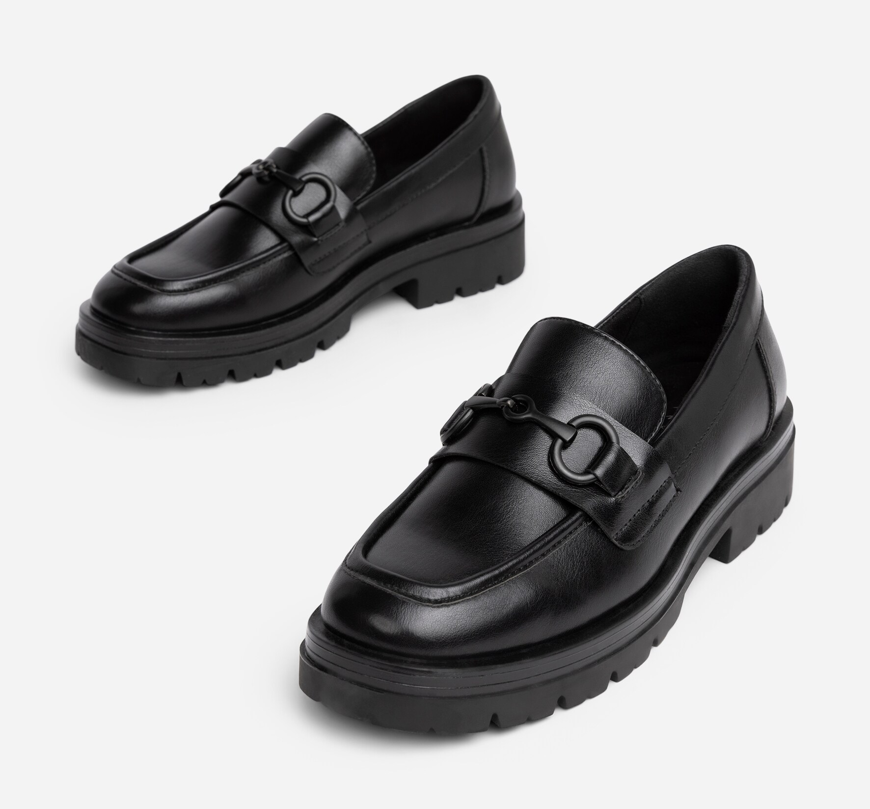 SO ALL, Loafers med spänne Svarta