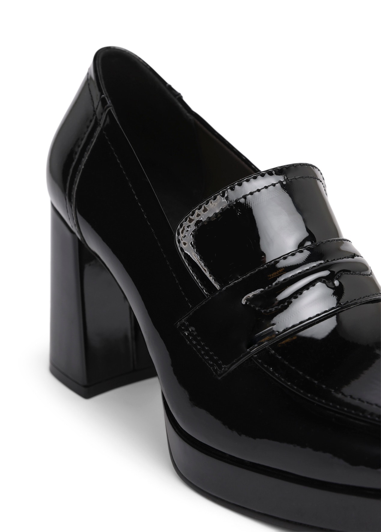XIT, Loafers på klack Svarta