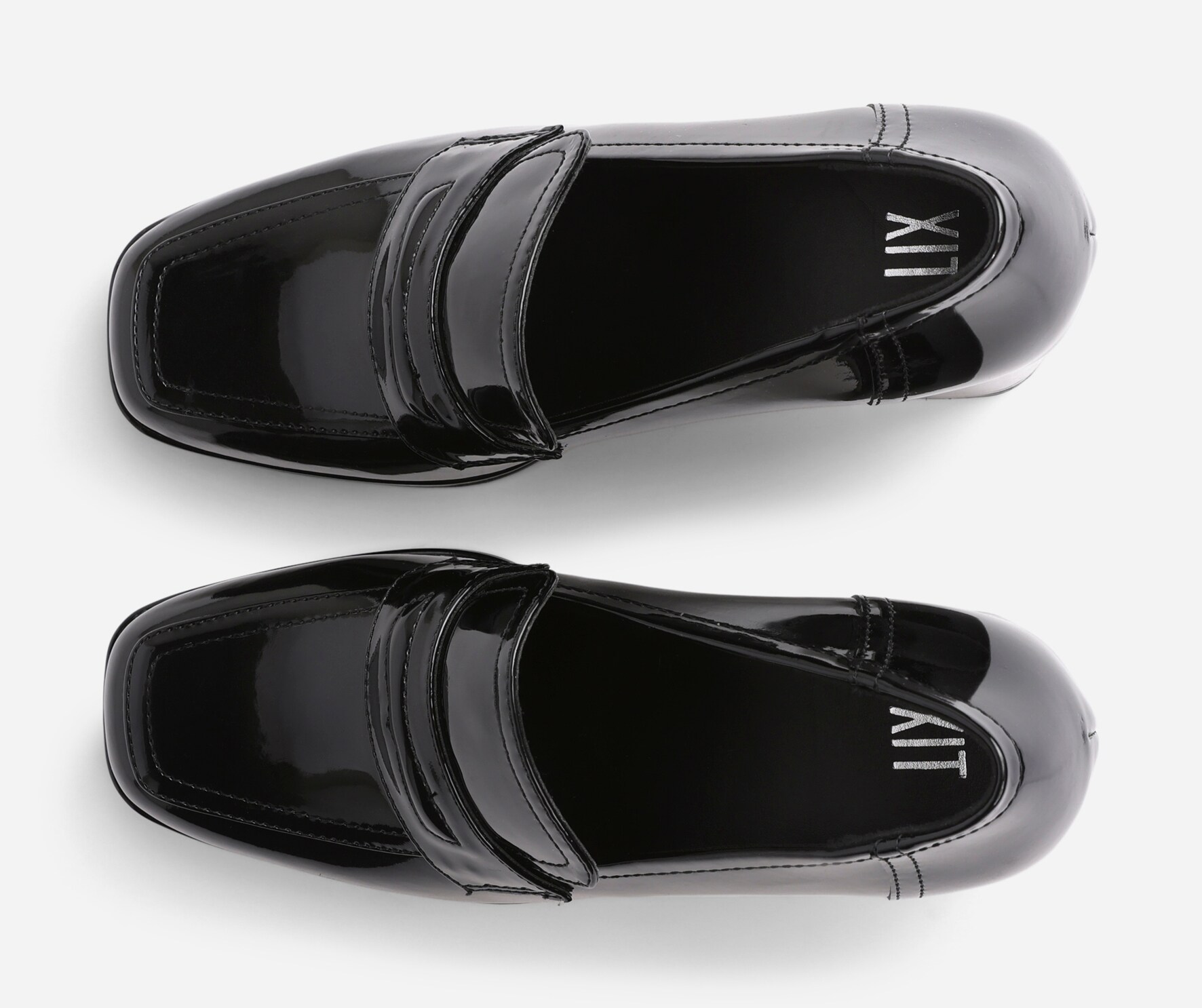 XIT, Loafers på klack Svarta