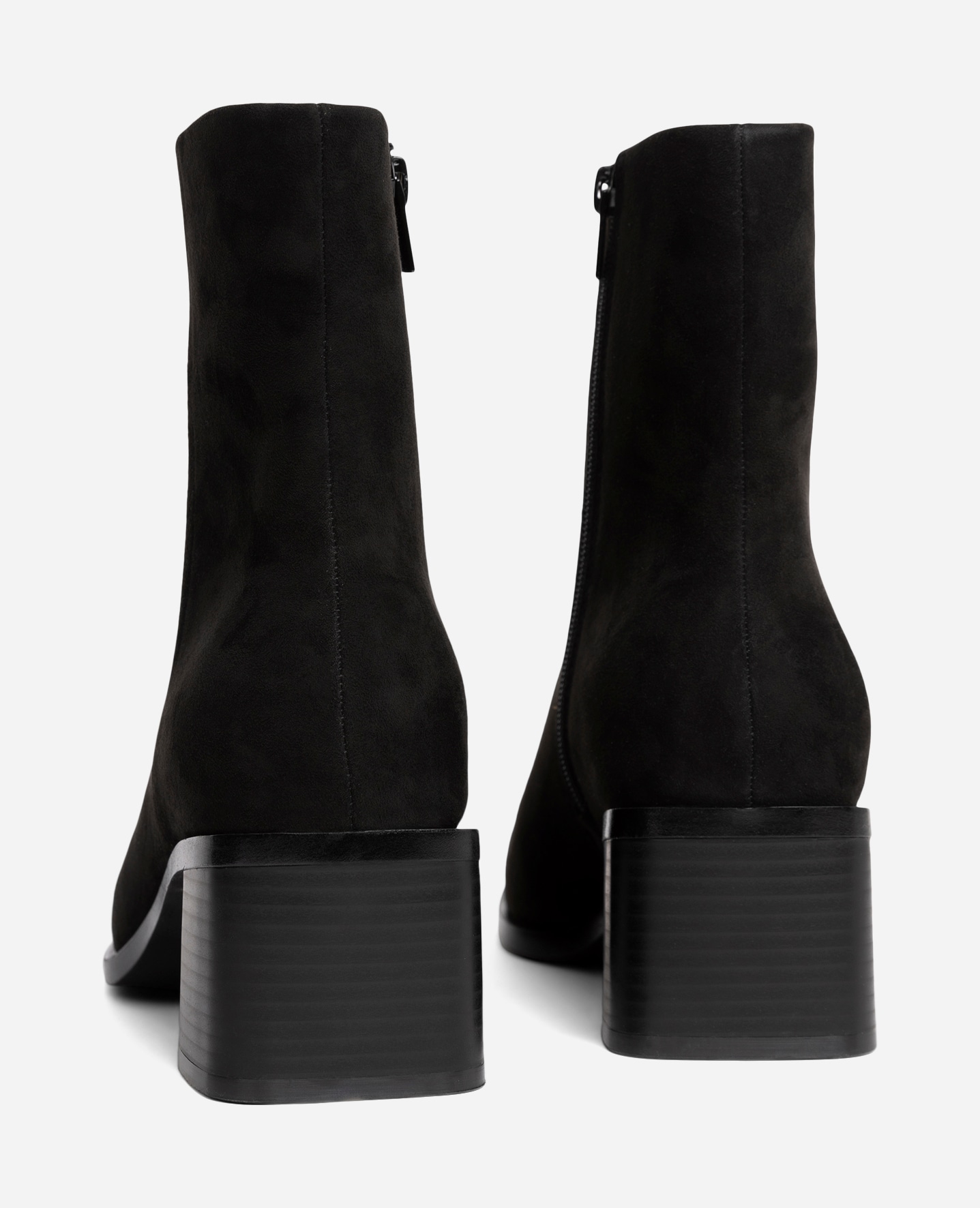 XIT, Boots Svarta